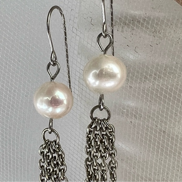 Natural Freshwater Cultured Pearl Chain Earrings - Picture 3 of 12